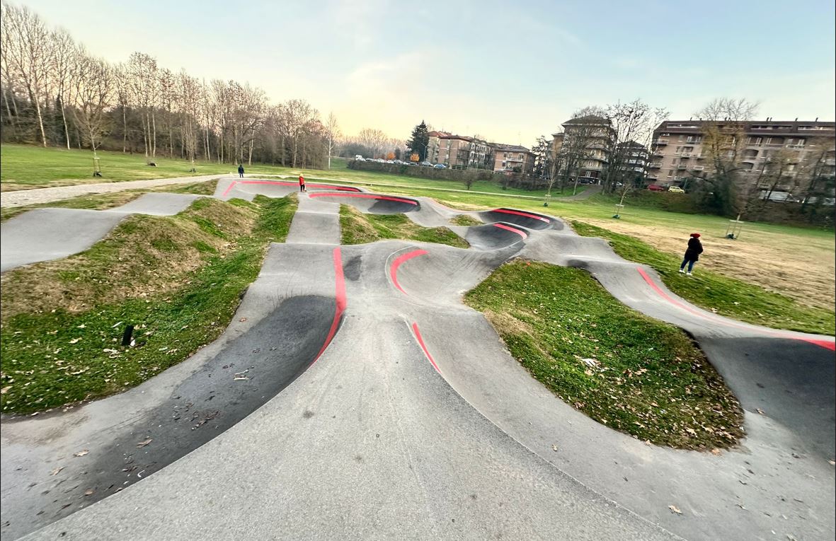 Pista pump track