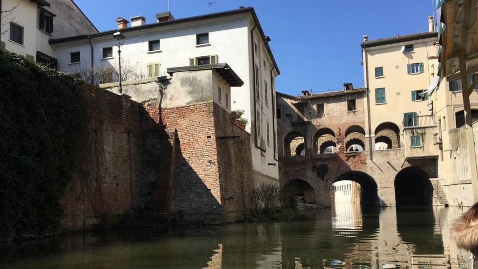 Creazione di un visitor center dedicato alla Città d’Acqua presso le Pescherie di Giulio Romano